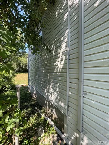 $65,000 | 435 Adrian Drive, St. Louis, MO 63137