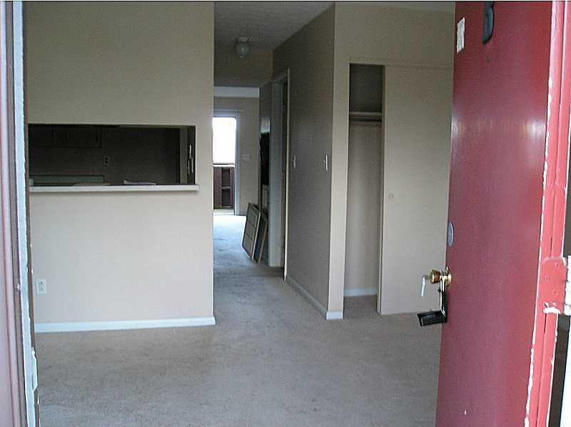 643 Villa Road, Unit B Springfield, OH 45503 - Photo 9 of 10