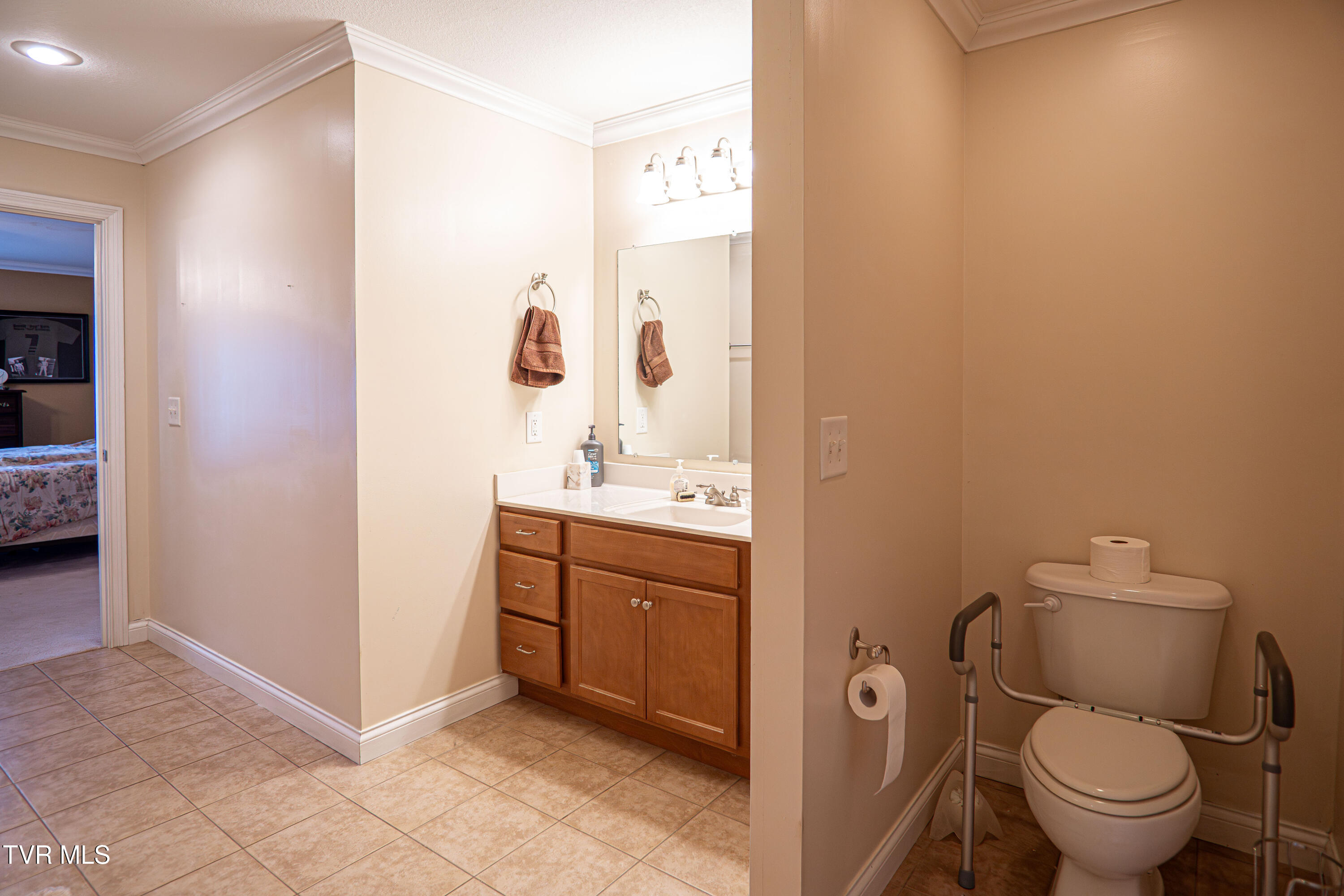 381 East Ridges Drive Chuckey, TN 37641 - Photo 29 of 50 DanielleRickerPhotography-09717