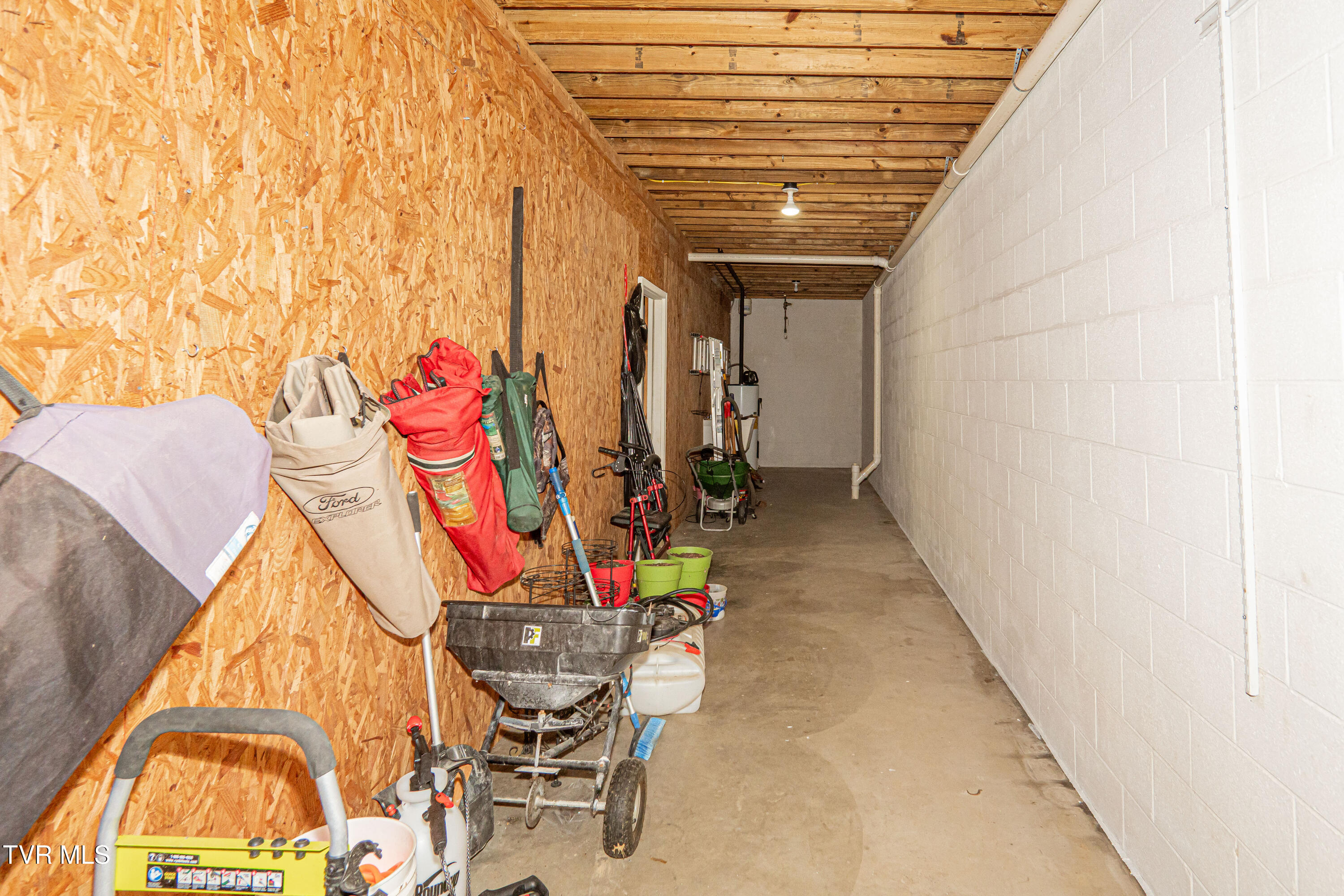 381 East Ridges Drive Chuckey, TN 37641 - Photo 41 of 50 DanielleRickerPhotography-09733