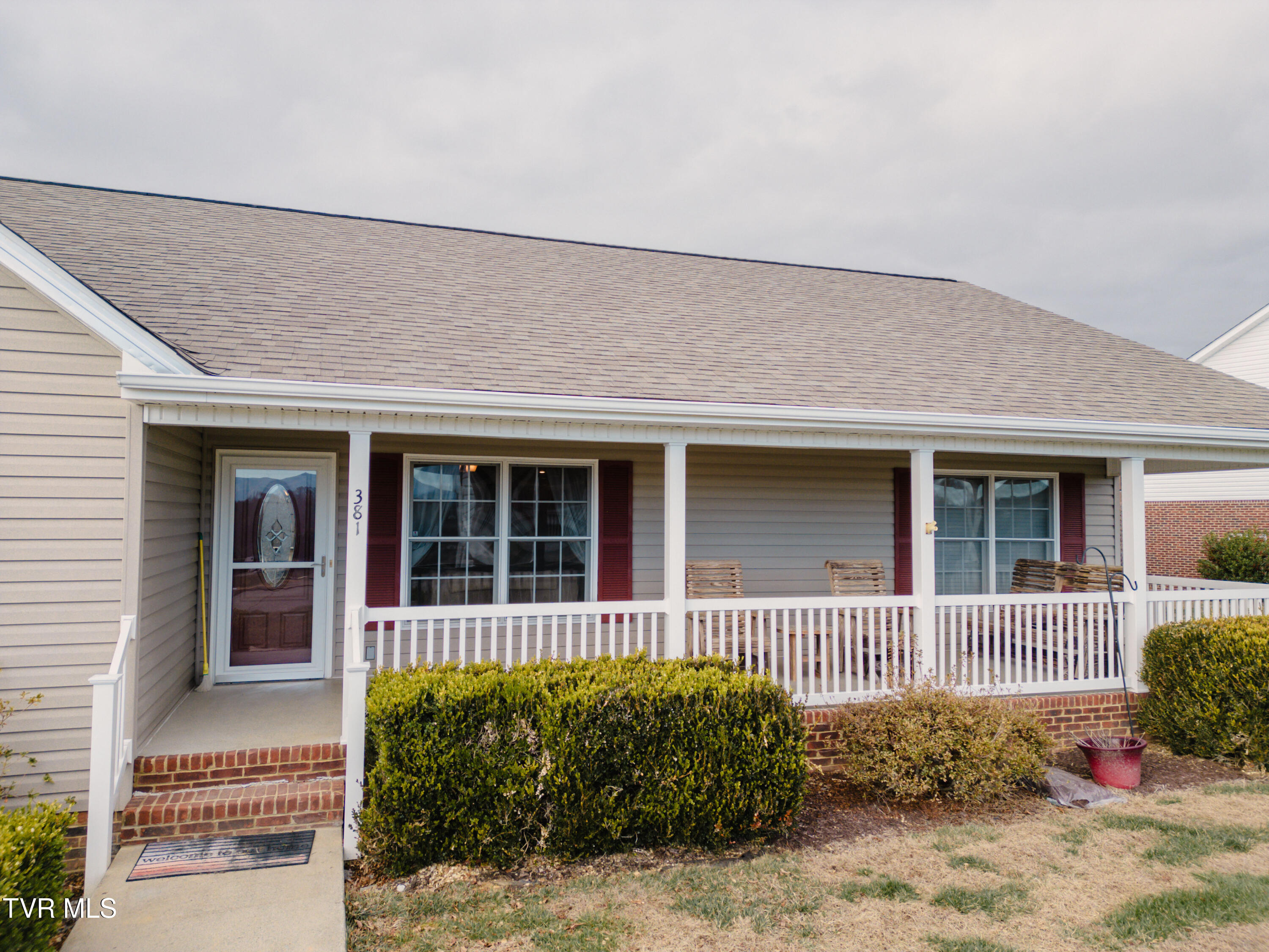381 East Ridges Drive Chuckey, TN 37641 - Photo 44 of 50 DanielleRickerPhotography-0897