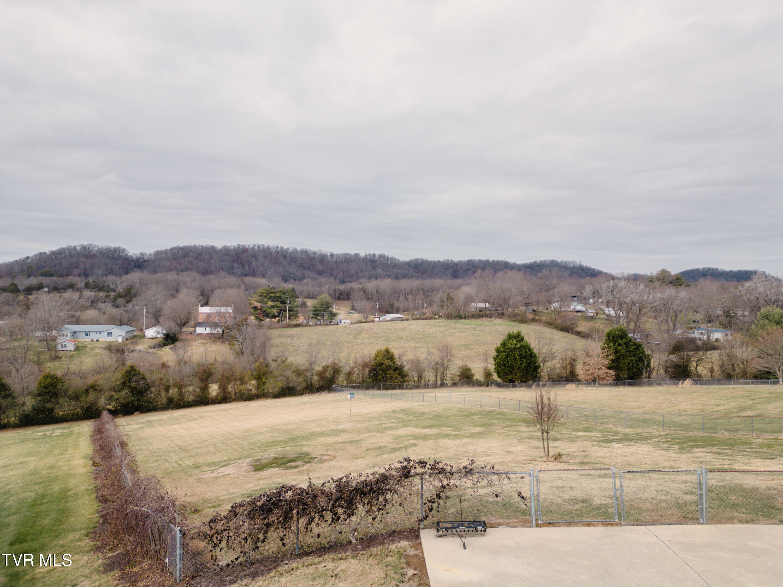 381 East Ridges Drive Chuckey, TN 37641 - Photo 45 of 50 DanielleRickerPhotography-0900