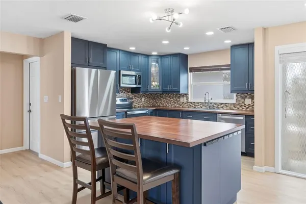 $469,000 | 7891 1st Street Northeast, St. Petersburg, FL 33702