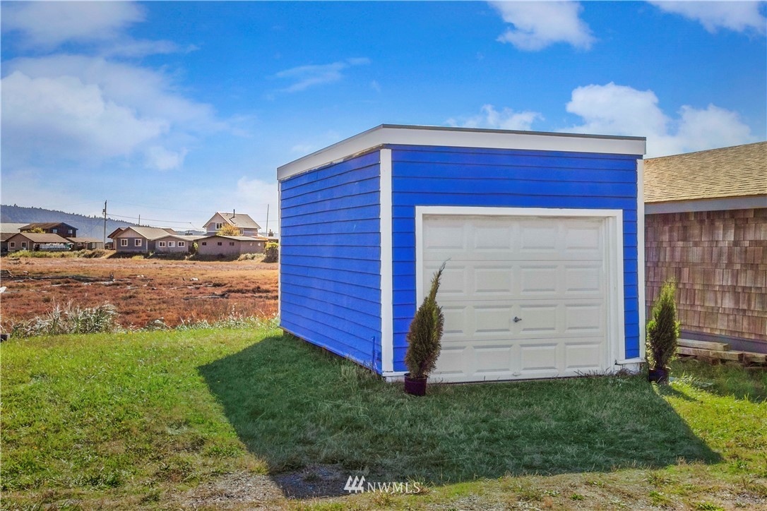 630 Beckett Point Road Port Townsend, WA 98368 - Photo 11 of 15 Gallery Image 11