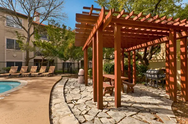 $299,000 | 9525 North Capital Of Texas Highway, Unit 616, Austin, TX 78759