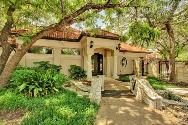 $299,000 | 9525 North Capital Of Texas Highway, Unit 616, Austin, TX 78759