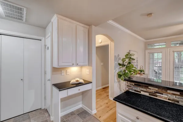 $299,000 | 9525 North Capital Of Texas Highway, Unit 616, Austin, TX 78759