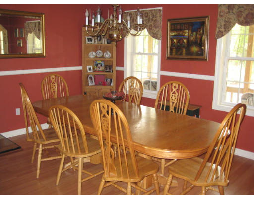 62 Locust Street Raynham, MA 02767 - Photo 6 of 15 Gallery Image 6