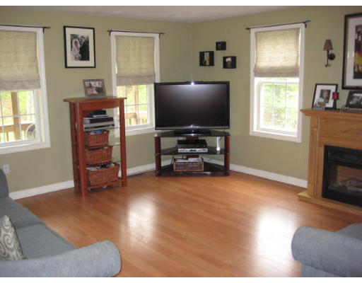 62 Locust Street Raynham, MA 02767 - Photo 8 of 15 Gallery Image 8