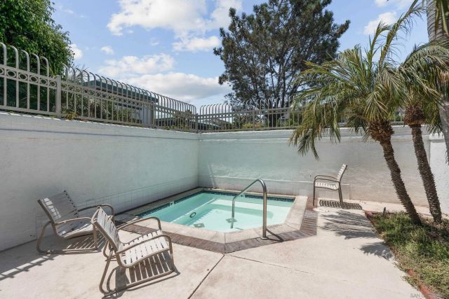 $820,000 | 528 Via De La Valle, Unit H, Solana Beach, CA 92075