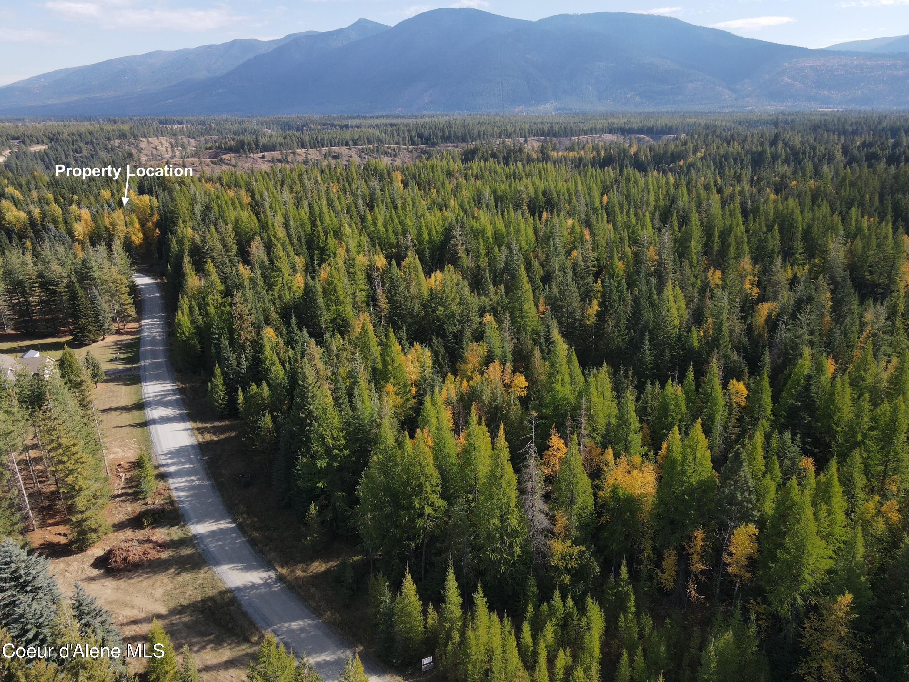 Nna Cougar Road Naples, ID 83847 - Photo 40 of 42 2 Aerial Photo at Entrance