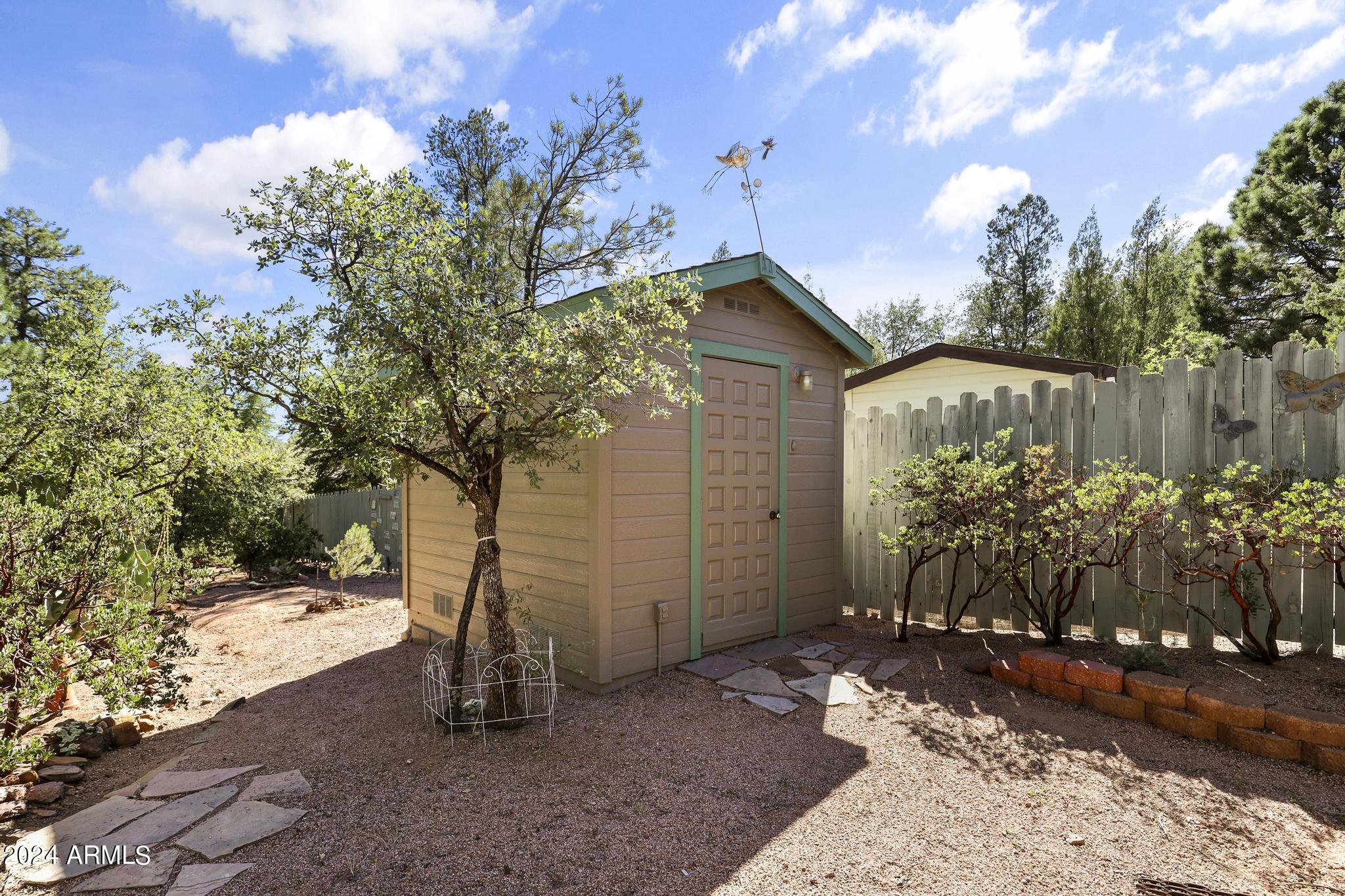 917 Landmark Trail Payson, AZ 85541 - Photo 34 of 40 Exterior of Shed