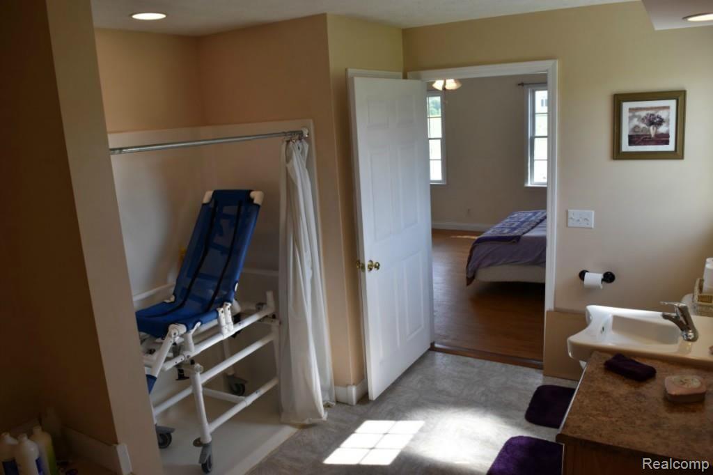 13900 Kimball Road Allenton, MI 48002 - Photo 32 of 69 DSC_0305.jpg
