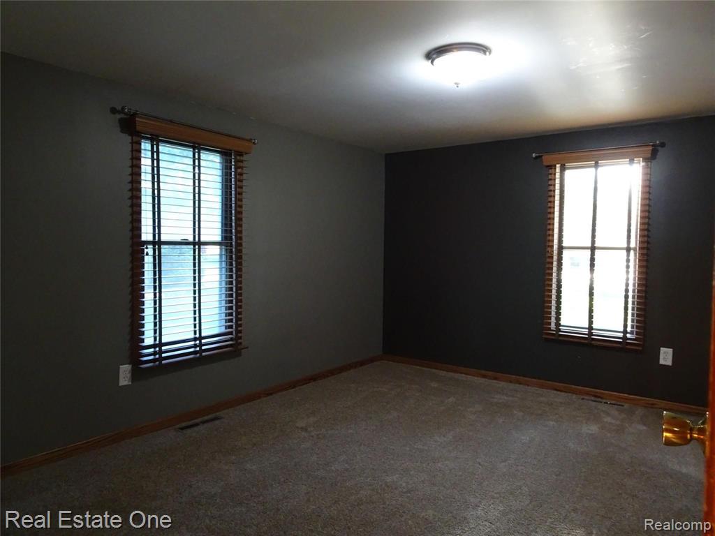 1658 Ladd Road Wolverine Lake, MI 48390 - Photo 7 of 16