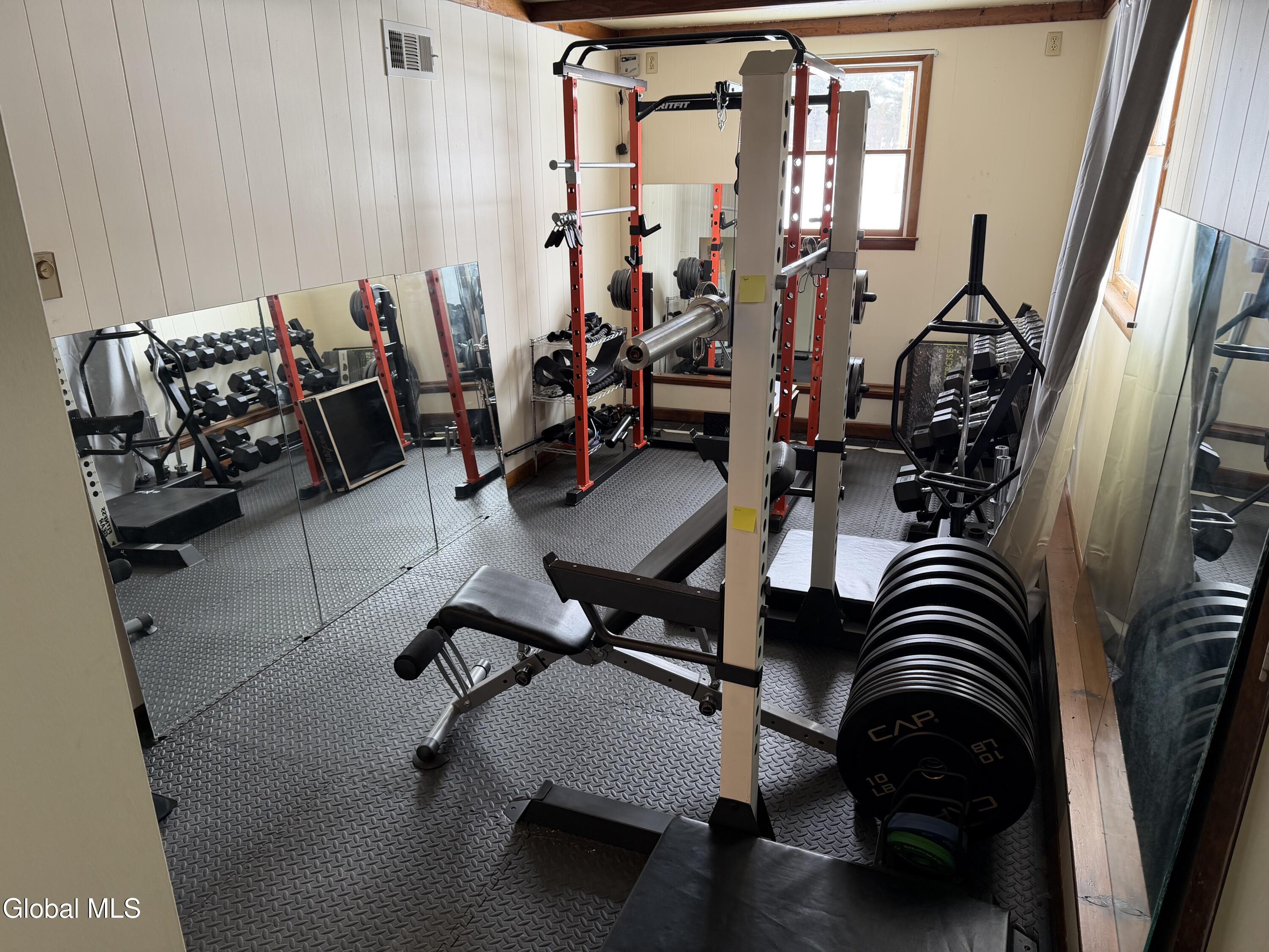 115 Hollywood Road Amsterdam, NY 12010 - Photo 21 of 22 IMG_0998