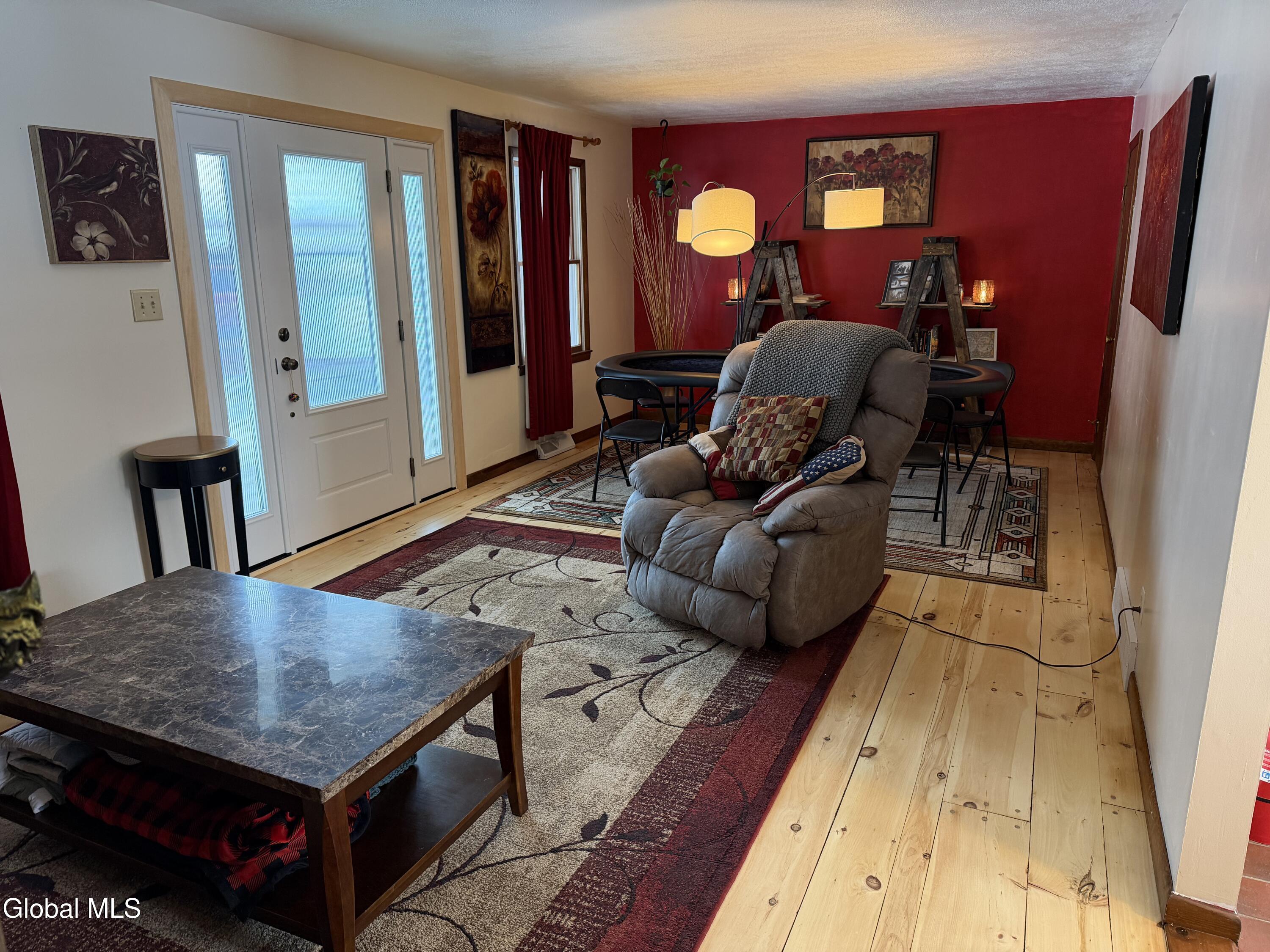 115 Hollywood Road Amsterdam, NY 12010 - Photo 6 of 22 IMG_0993