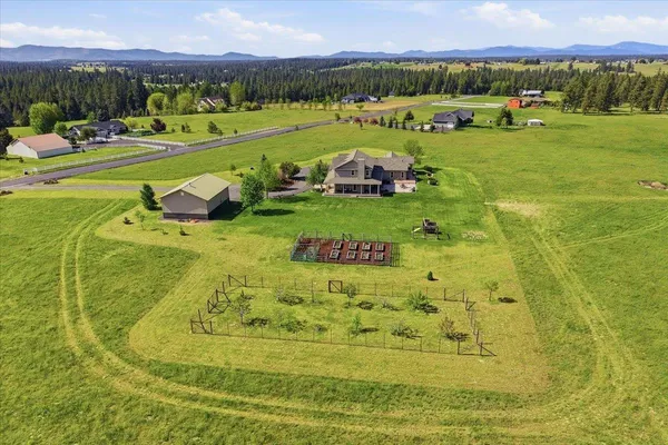 $1,195,000 | 24104 North Carey Lane, Deer Park, WA 99006