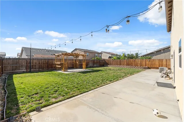 $495,000 | 802 Riesling Lane, Coalinga, CA 93210