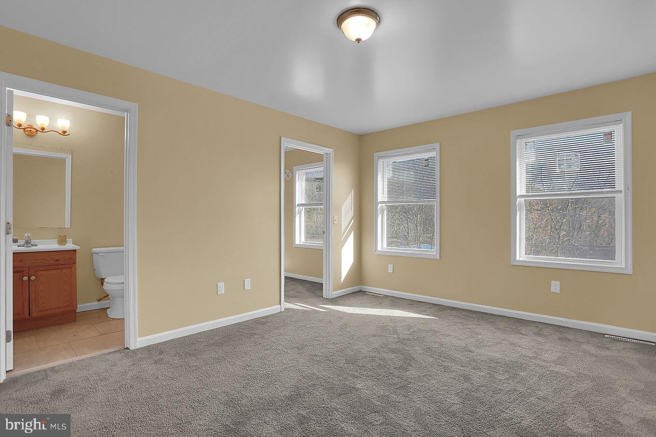 525 Pleasant View Road Hummelstown, PA 17036 - Photo 22 of 37 Gallery Image 22