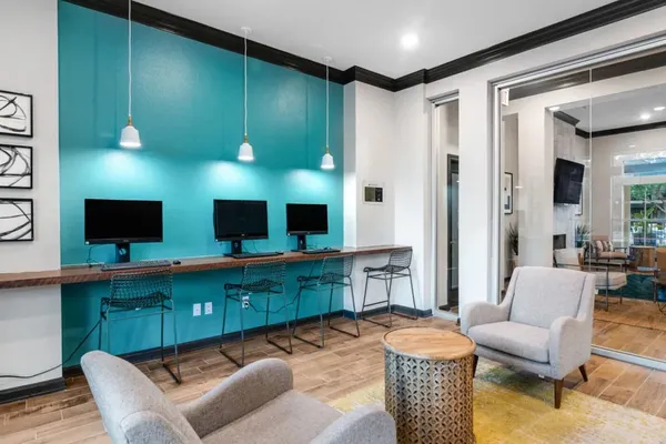 $970 | 656 Hollister Road, Unit 934, Houston, TX 77040