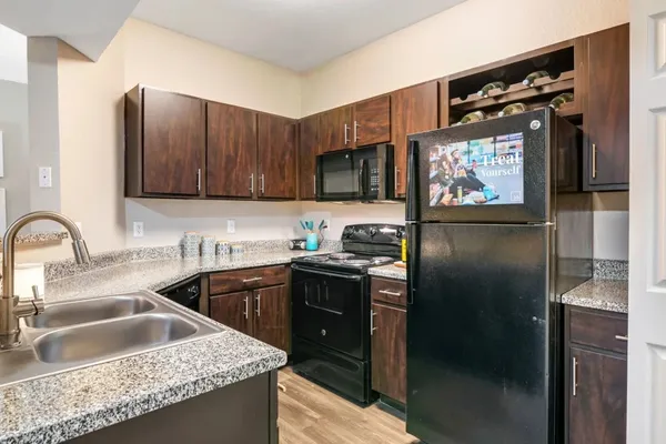 $970 | 656 Hollister Road, Unit 934, Houston, TX 77040