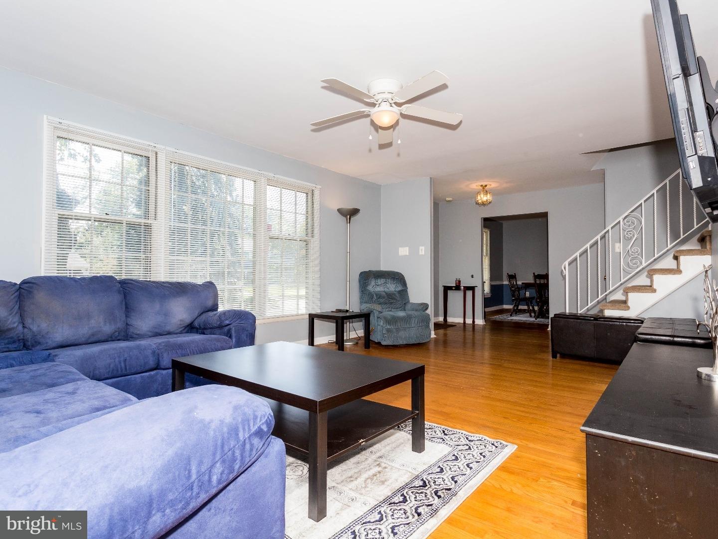 809 Heritage Road Cinnaminson, NJ 08077 - Photo 3 of 25 Gallery Image 3