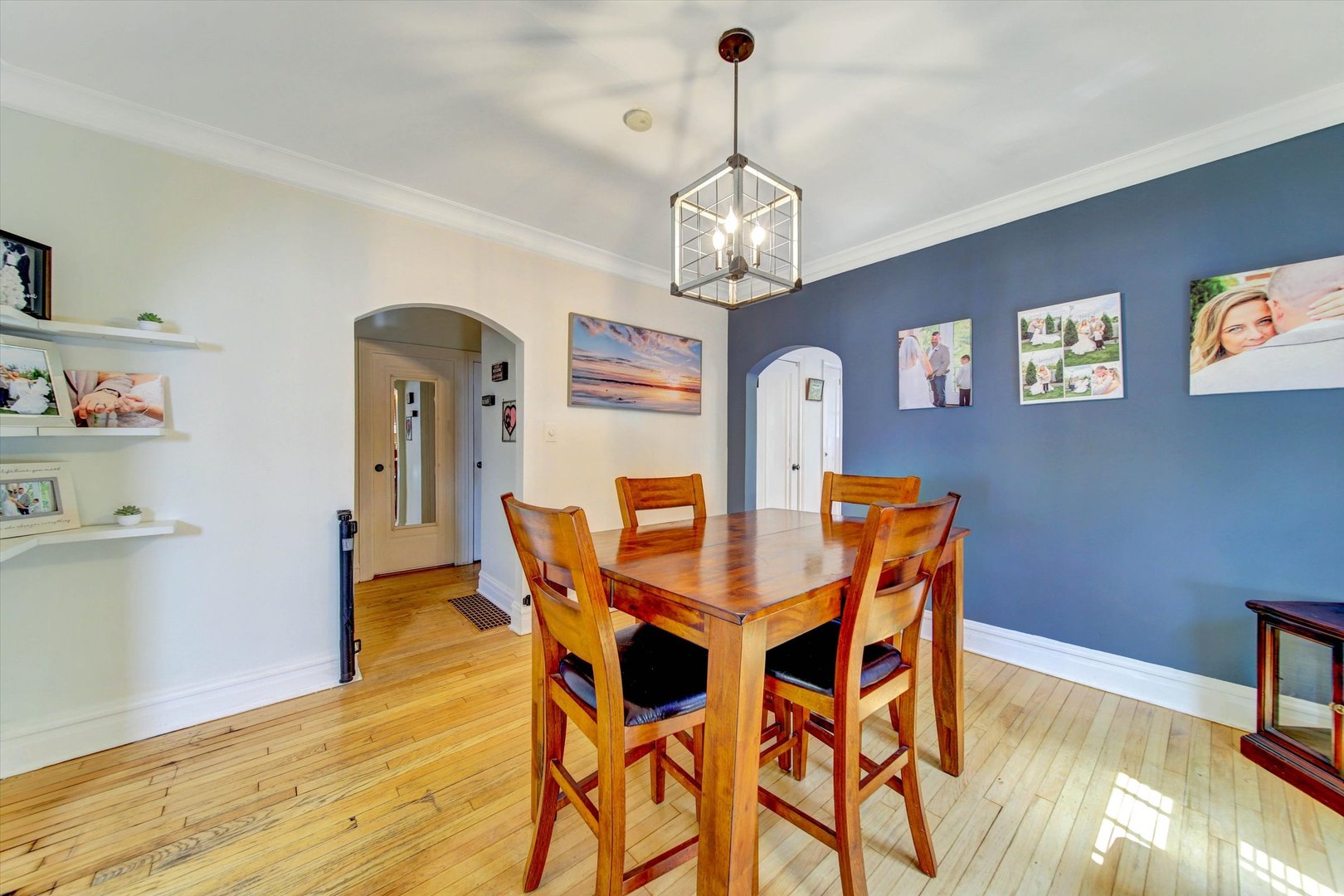 655 Albert Street Elmhurst, IL 60126 - Photo 8 of 28