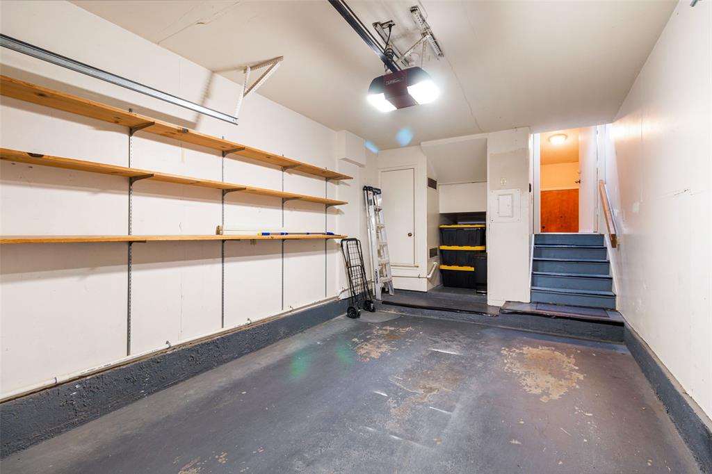 17490 Meandering Way, Unit 804 Dallas, TX 75252 - Photo 23 of 33 a view of an empty room with a ceiling fan