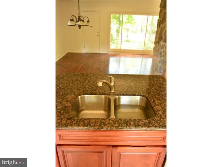 1513 Athens Road Wilmington, DE 19803 - Photo 6 of 22 Gallery Image 6