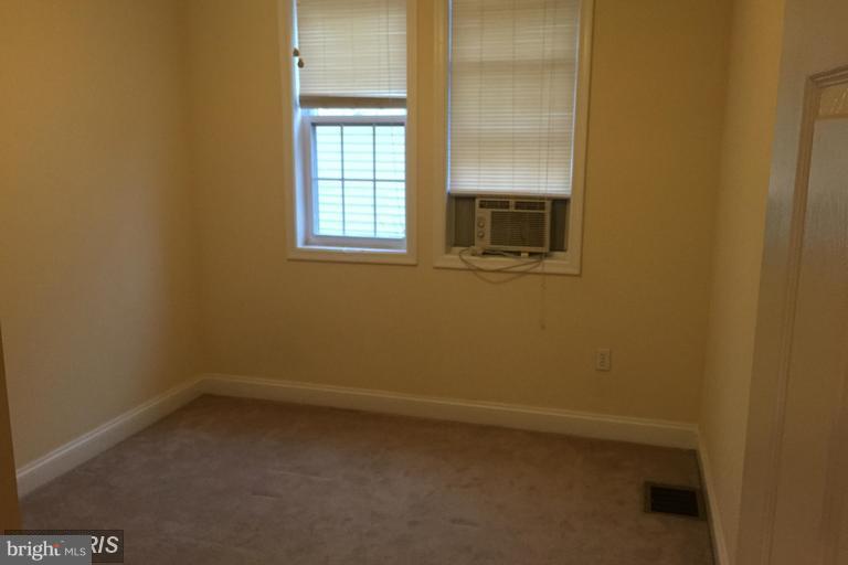 321 Magothy Road Severna Park, MD 21146 - Photo 10 of 20 Bedroom upper level unit