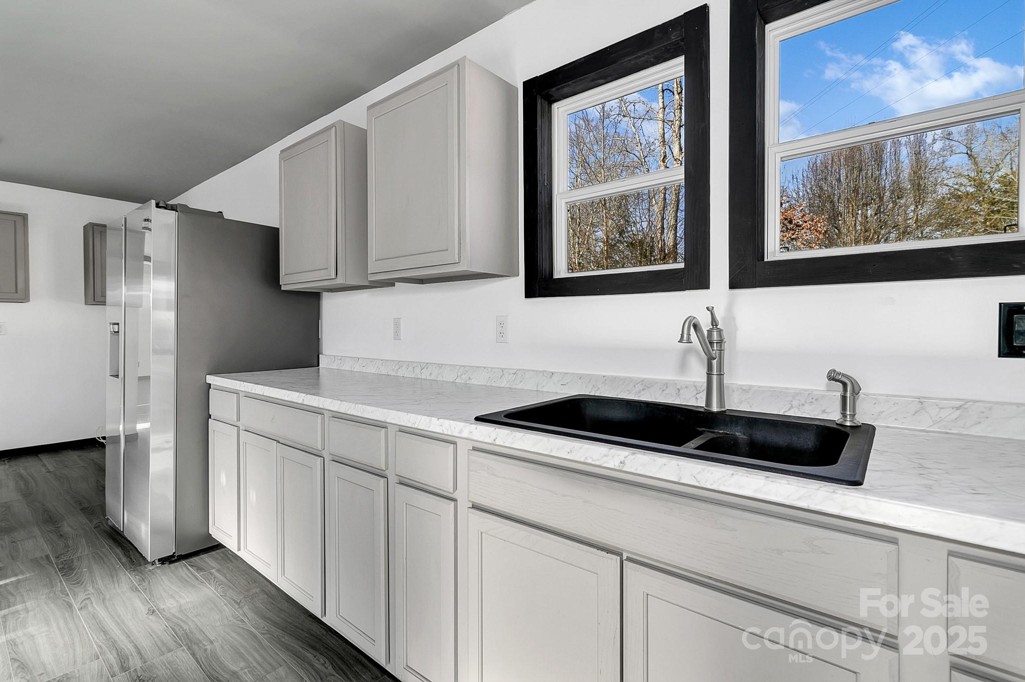 24 Buck Ridge Drive Marion, NC 28752 - Photo 21 of 29 Gallery Image 21