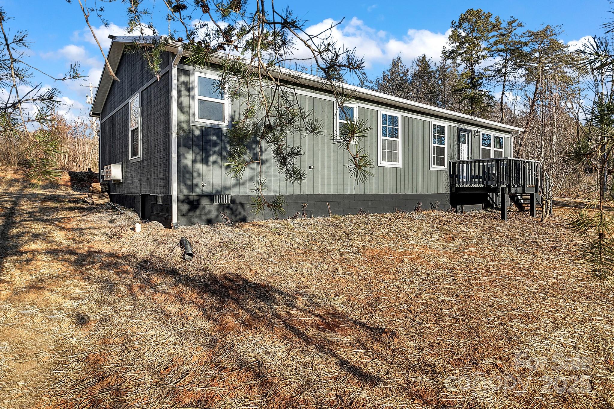 24 Buck Ridge Drive Marion, NC 28752 - Photo 3 of 29 Gallery Image 3