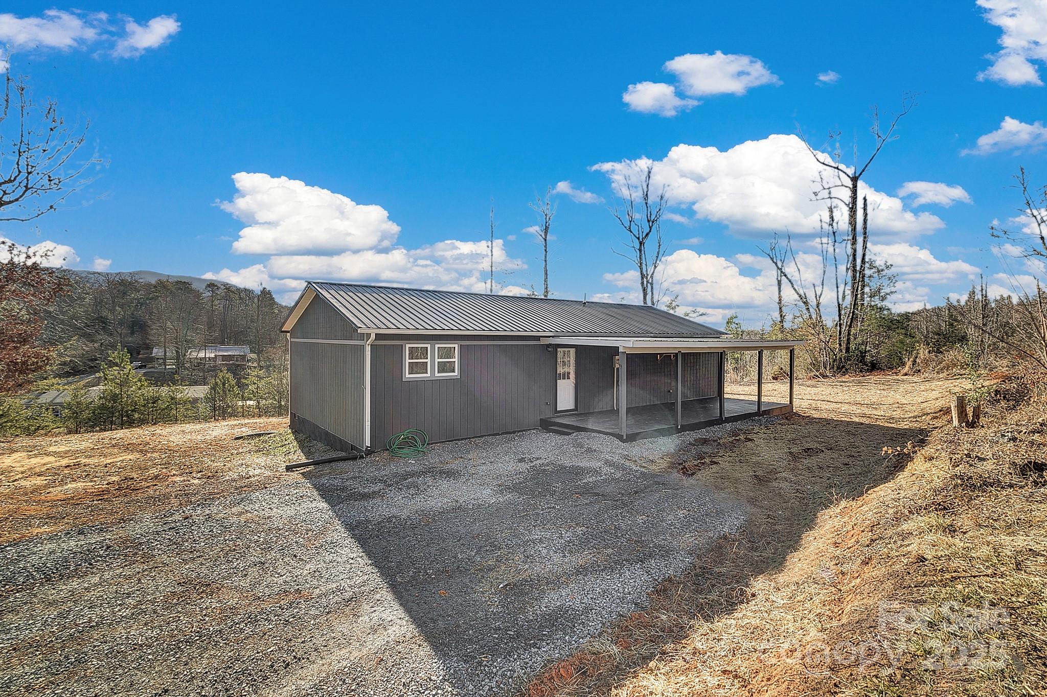 24 Buck Ridge Drive Marion, NC 28752 - Photo 6 of 29 Gallery Image 6