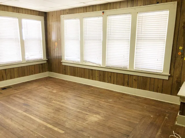 $62,000 | 423 North A Street, Wellington, KS 67152