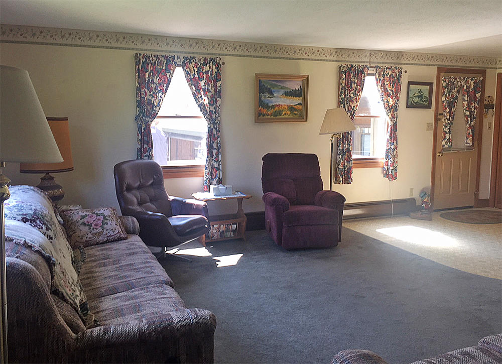 70 Kimball Road Bridgton, ME 04009 - Photo 21 of 49 livingrm4