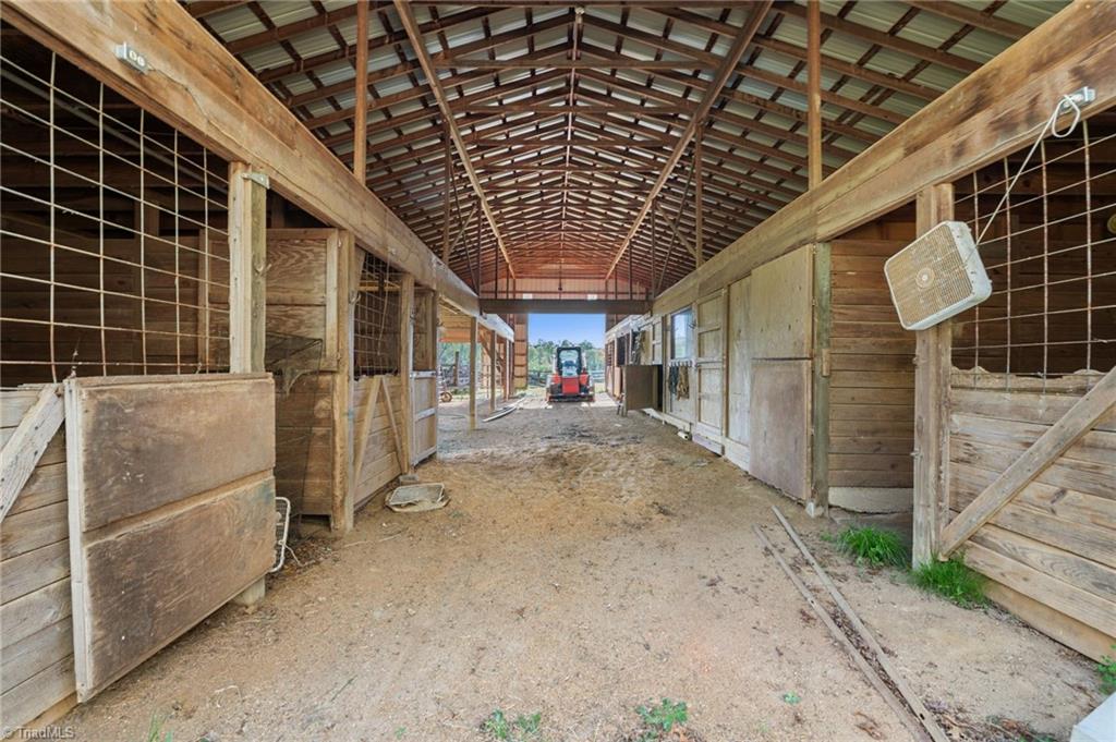 15670 Bethel Ave Extension Midland, NC 28107 - Photo 27 of 40