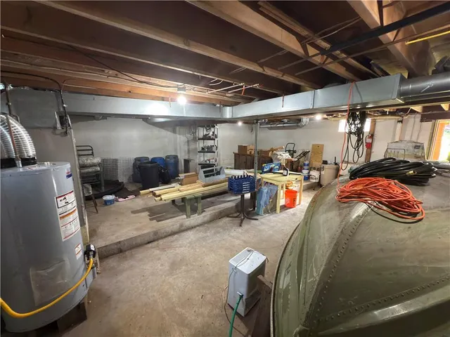 $285,000 | 876 North Tunnel Road, Kennerdell, PA 16374