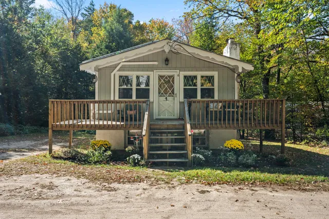 $388,000 | 6 Park Road, Bartlett, NH 03845