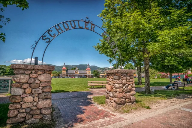 $388,000 | 6 Park Road, Bartlett, NH 03845