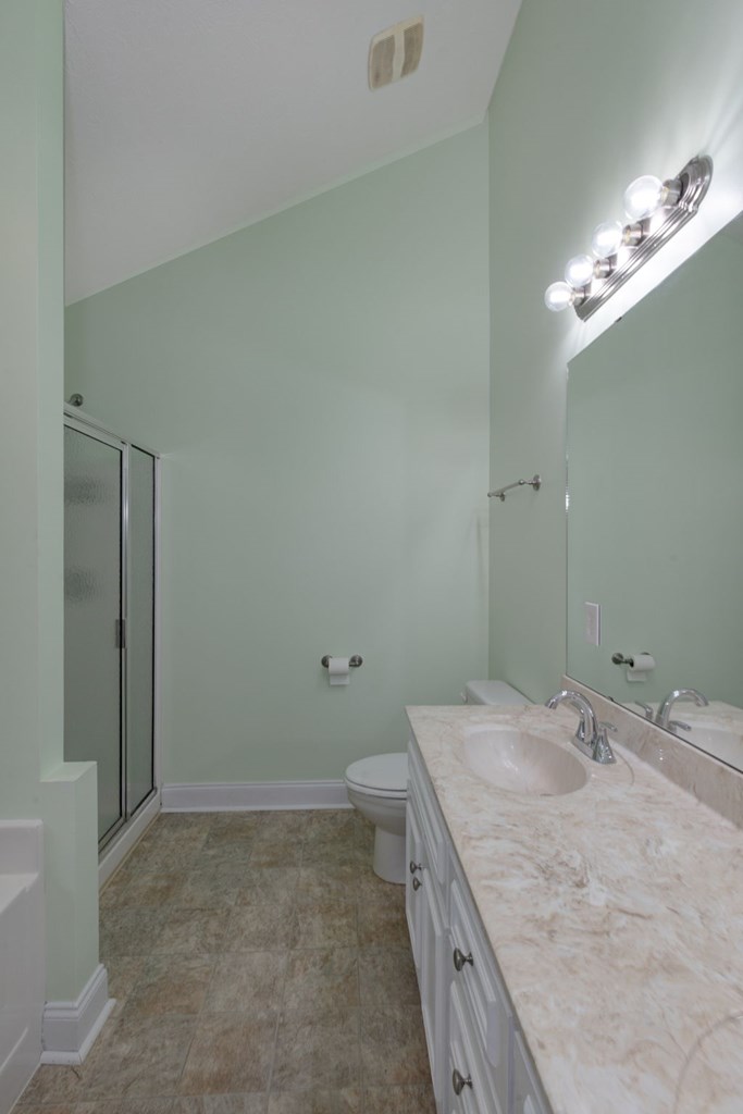 3928 Reese Road Columbus, GA 31907 - Photo 11 of 25 primary bathroom