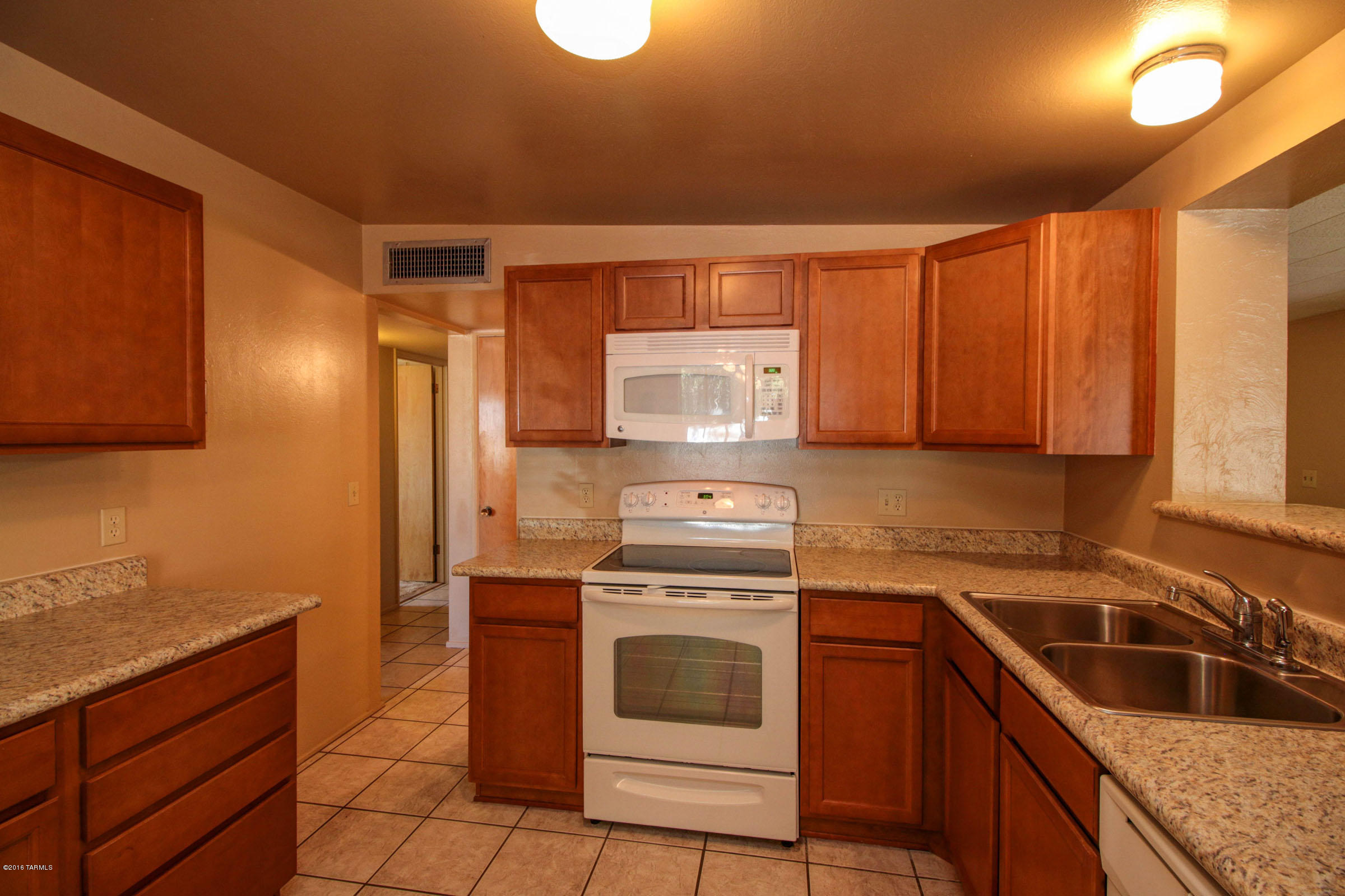 3841 North Reno Avenue Tucson, AZ 85705 - Photo 12 of 27 Gallery Image 12
