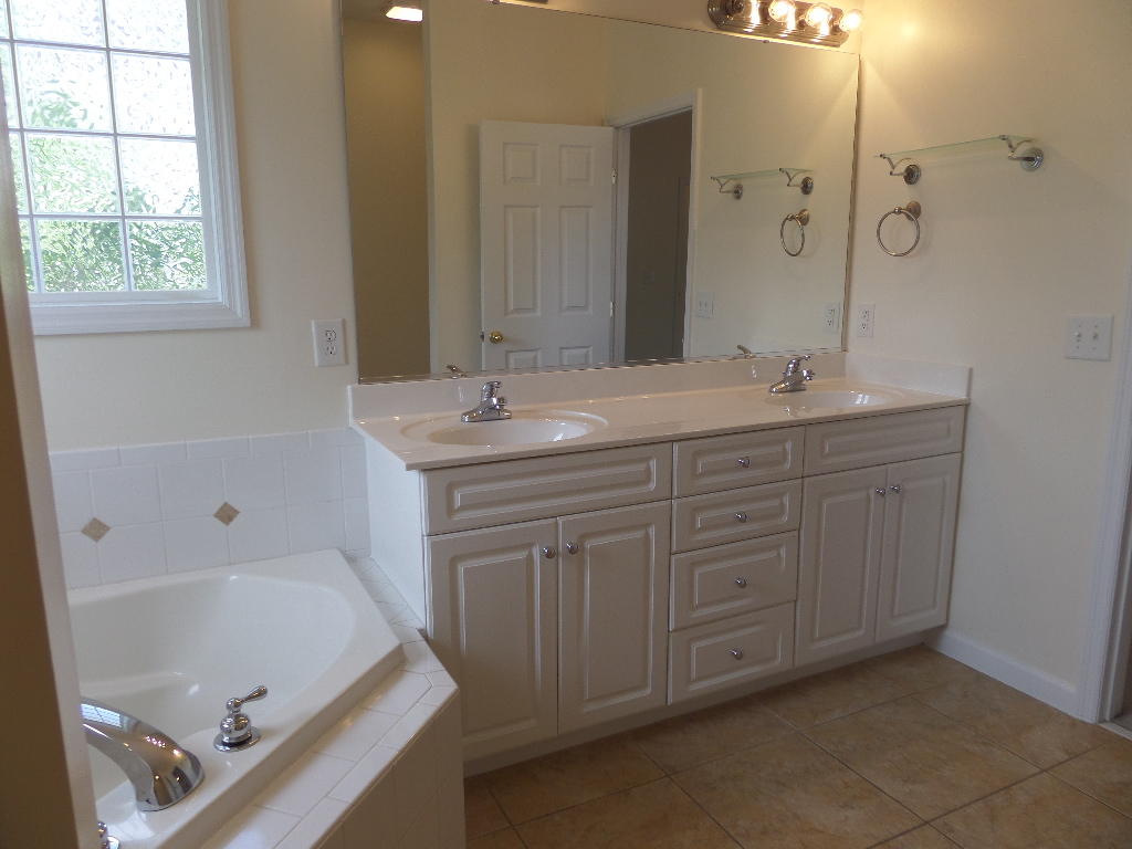 1295 Burning Tree Road Pinehurst, NC 28374 - Photo 14 of 32 SAM_4025