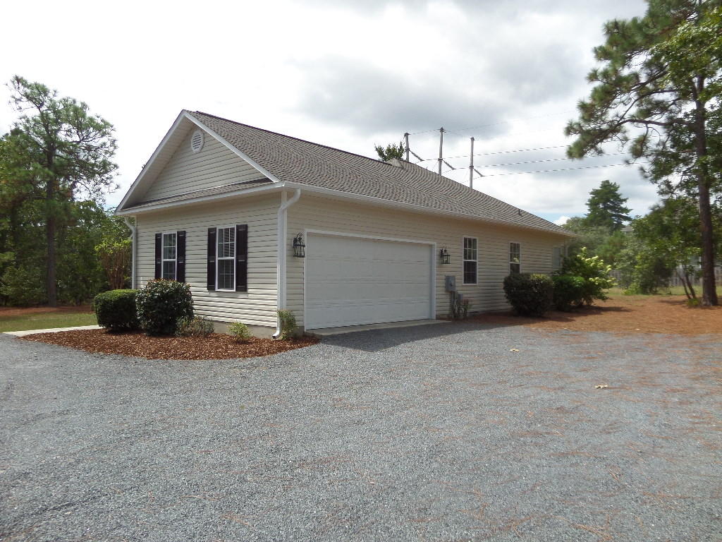 1295 Burning Tree Road Pinehurst, NC 28374 - Photo 28 of 32 SAM_4043