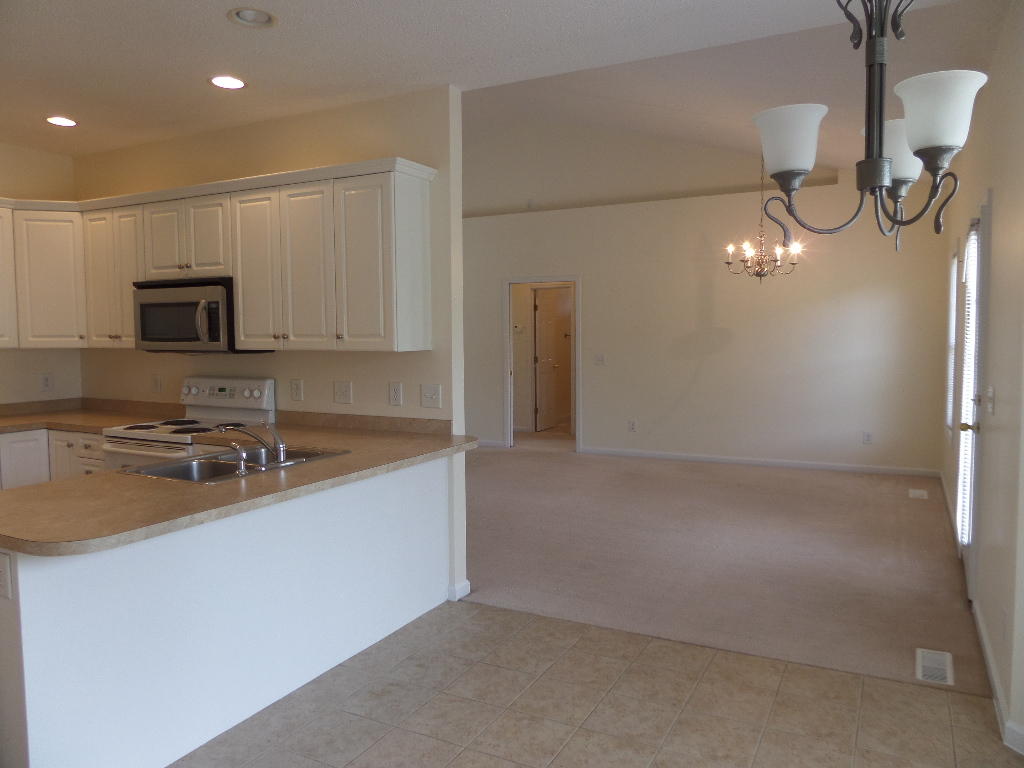 1295 Burning Tree Road Pinehurst, NC 28374 - Photo 7 of 32 SAM_4015