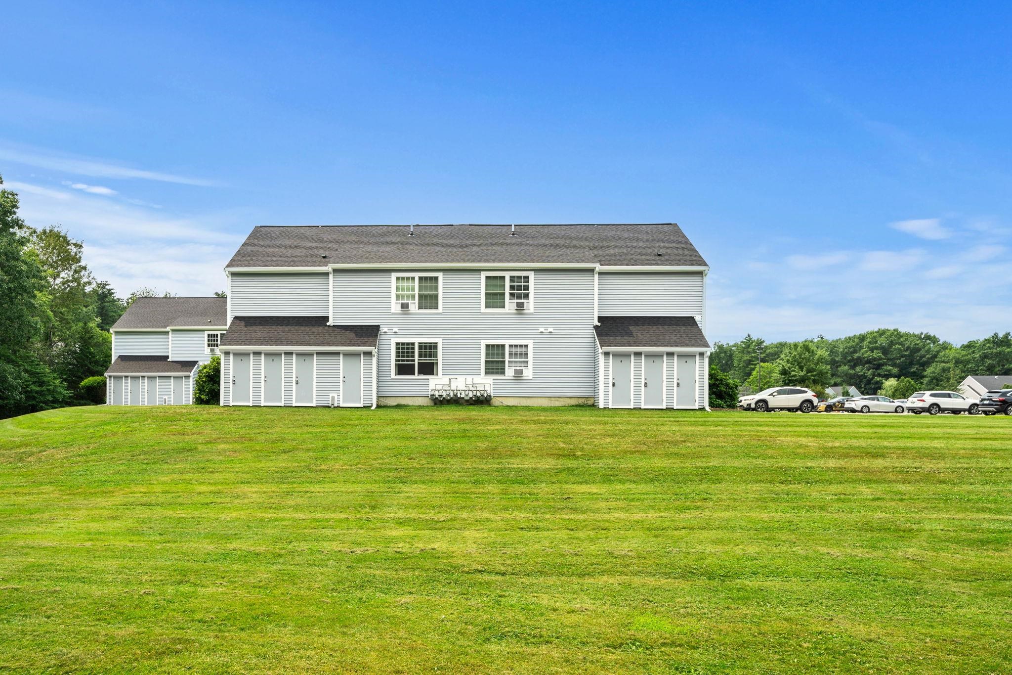 50 Brookside Drive, Unit J7 Exeter, NH 03833 - Photo 33 of 35