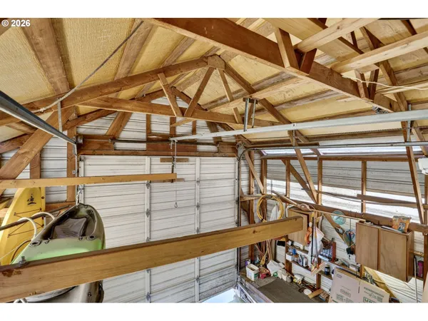 $250,000 | 19609 Northeast Marine Drive, Unit D3, Portland, OR 97230