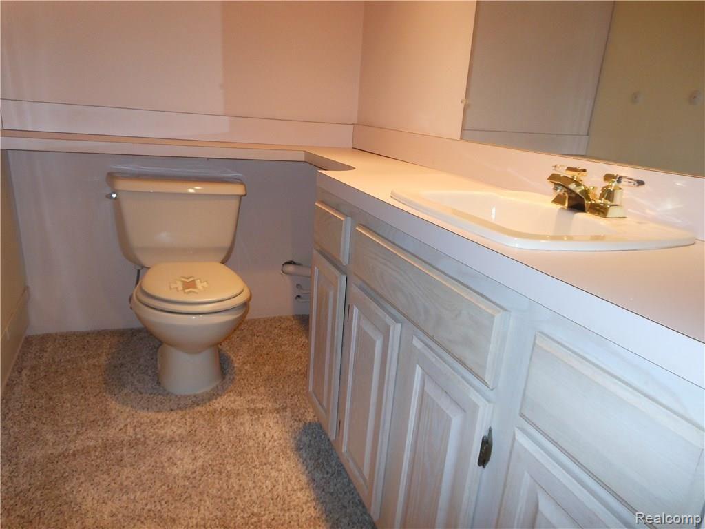 356 Meadow Bridge Drive, Unit 120 Rochester Hills, MI 48307 - Photo 30 of 34