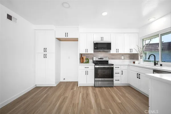 $3,400 | 11268 Morgen Way, Cypress, CA 90630