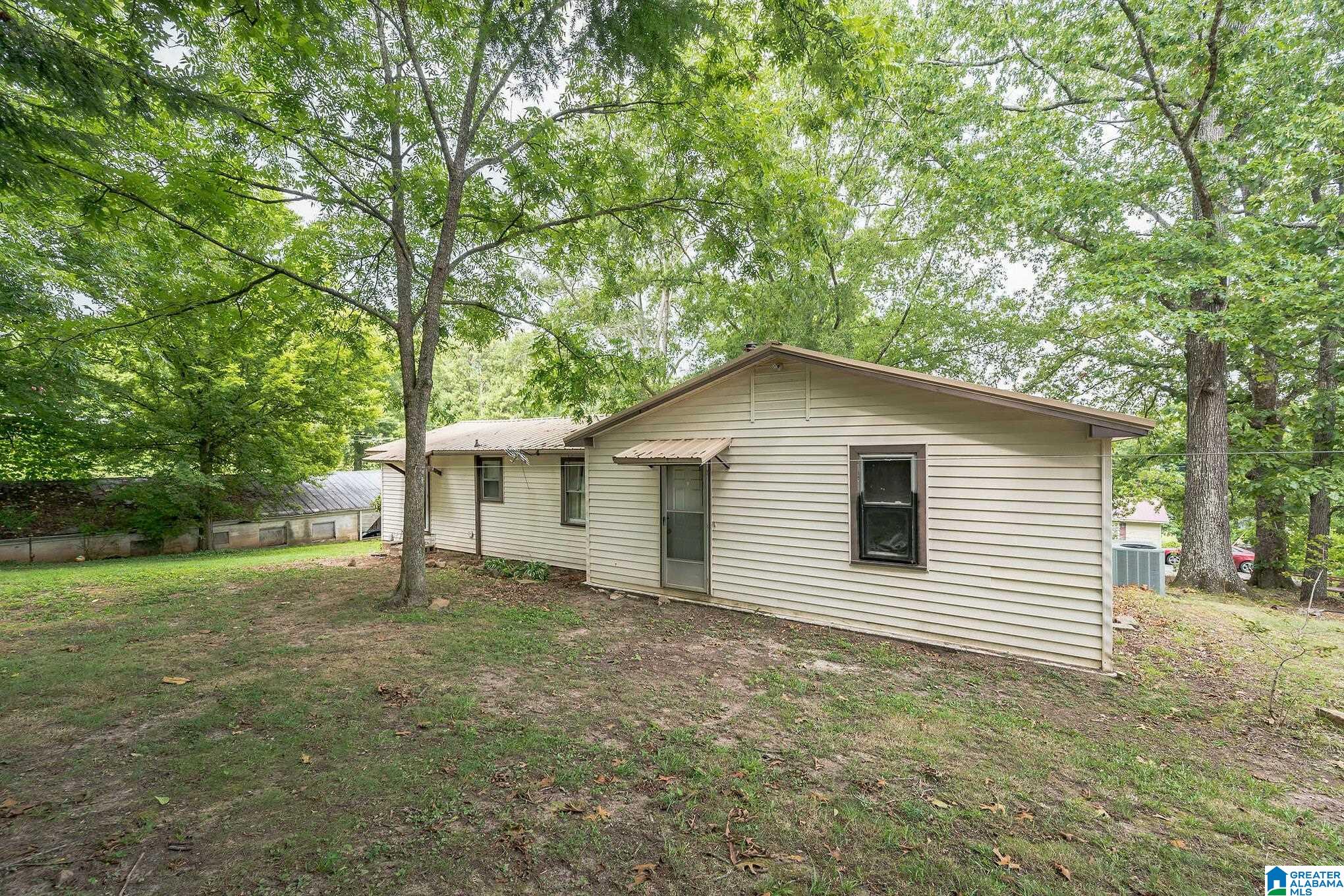 704 Alpine Street Oneonta, AL 35121 - Photo 25 of 28