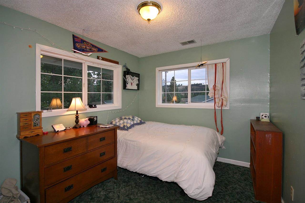 7113 East Owens Road Chattaroy, WA 99003 - Photo 12 of 20 Gallery Image 12